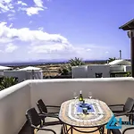 Henry - Lh187 By Now Ltd Playa Blanca (Lanzarote)